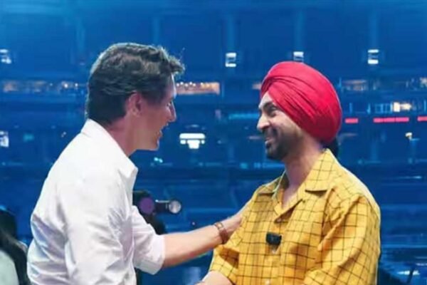 Diljit welcomes Canadian PM Trudeau on stage