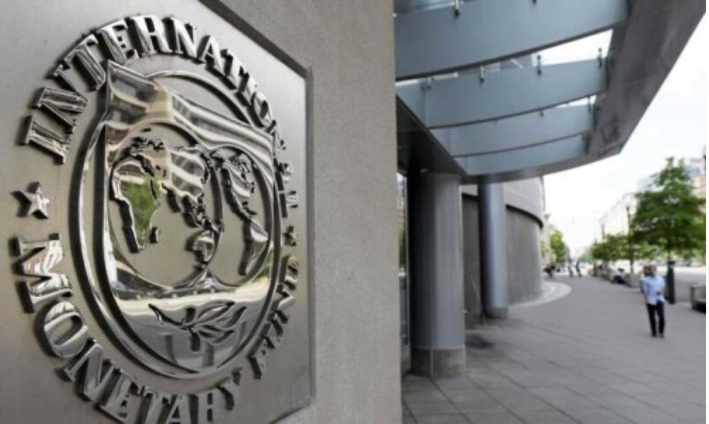 IMF sees Pakistan economy